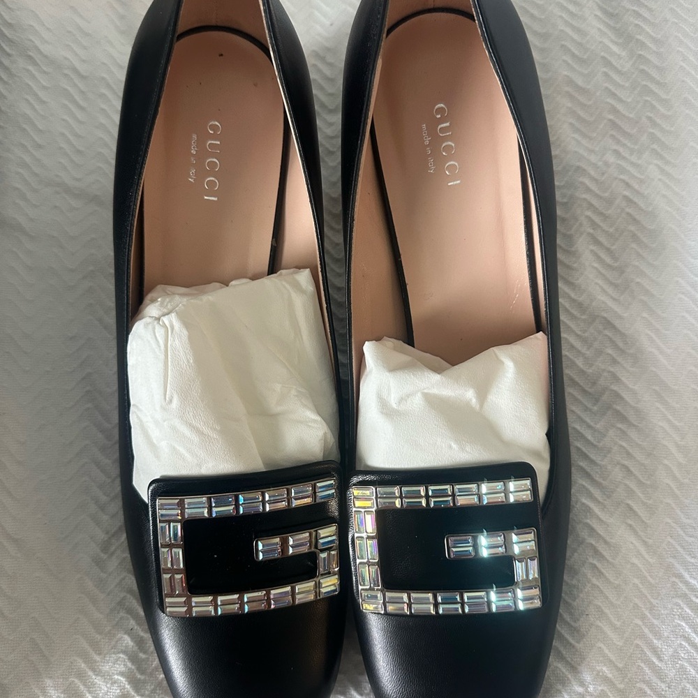 Gucci Black Loafers with Embellished Buckle and Heel - Picture 2 of 12